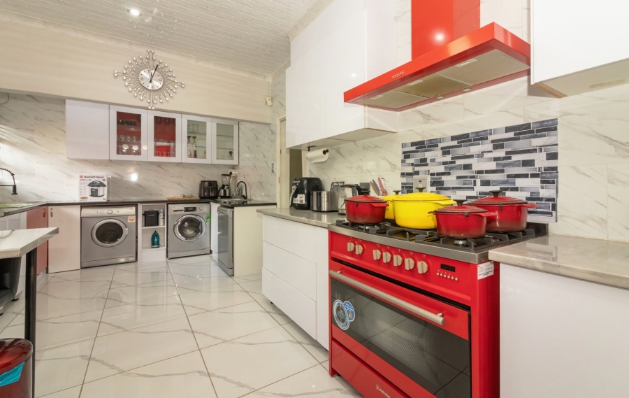 4 Bedroom Property for Sale in West Park Free State